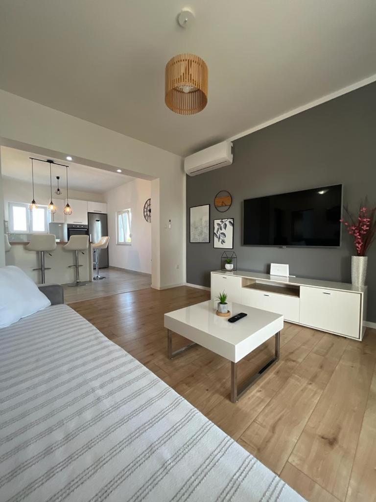 Apartman Sunset Ražanac エクステリア 写真