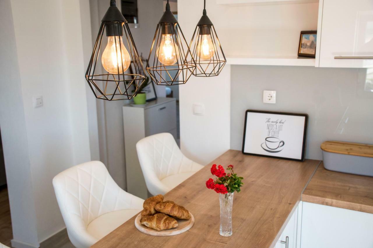 Apartman Sunset Ražanac エクステリア 写真