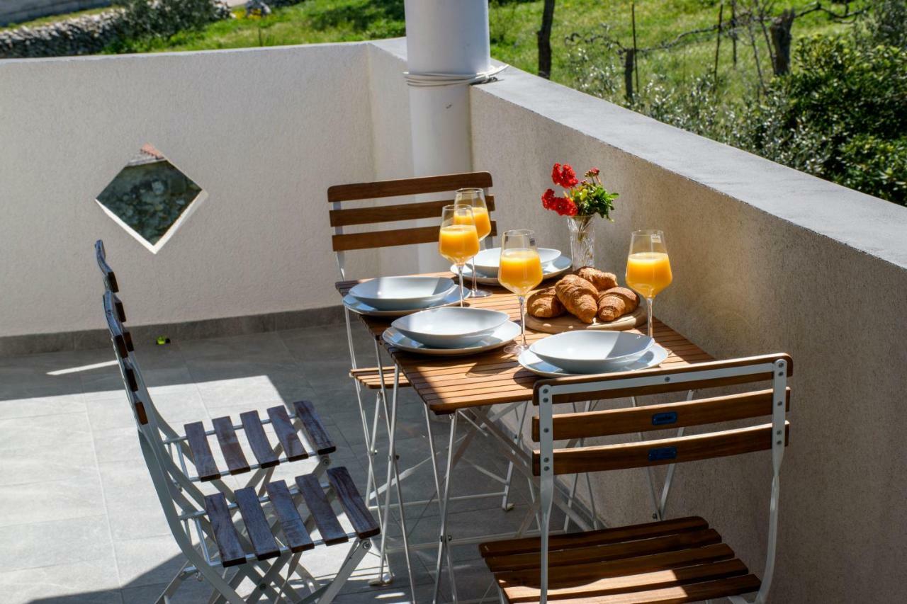 Apartman Sunset Ražanac エクステリア 写真