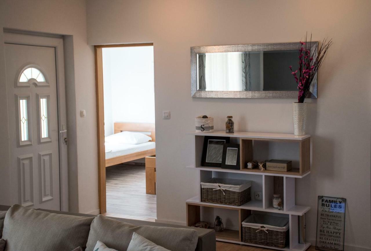 Apartman Sunset Ražanac エクステリア 写真