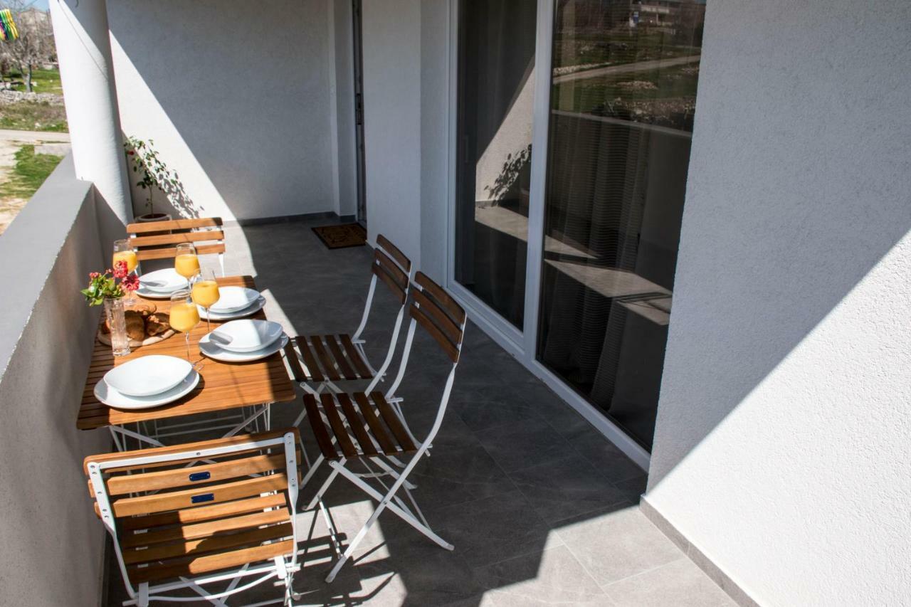 Apartman Sunset Ražanac エクステリア 写真